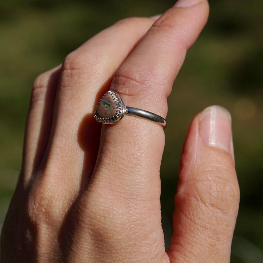 Divine Ring - Size 7.75