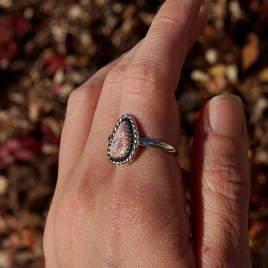 Oasis Ring - Size 9