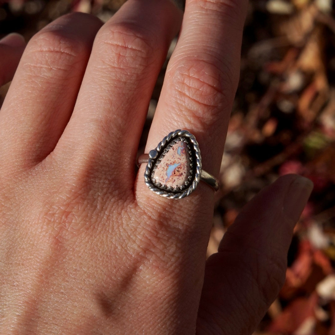 Oasis Ring - Size 9