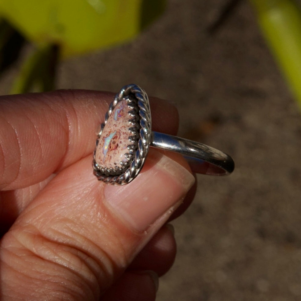 Oasis Ring - Size 9